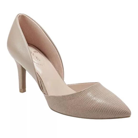 Bandolino Shoes - Bandolino Women's Grenow D'Orsay Pointed Toe Pumps - Natural